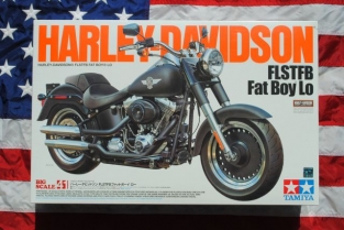 Tamiya 16041 Harley-Davidson FLSTFB Fat Boy Lo